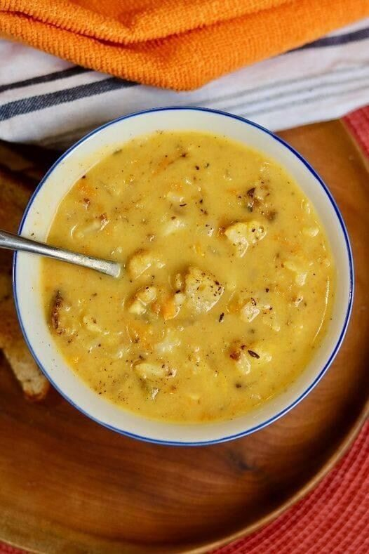 Roasted Cauliflower Soup