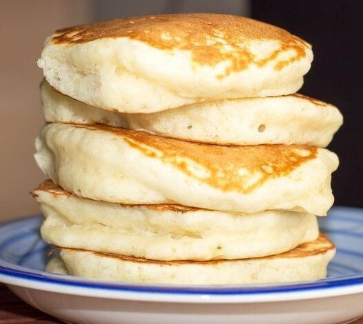 The Fluffiest Vegan Pancakes